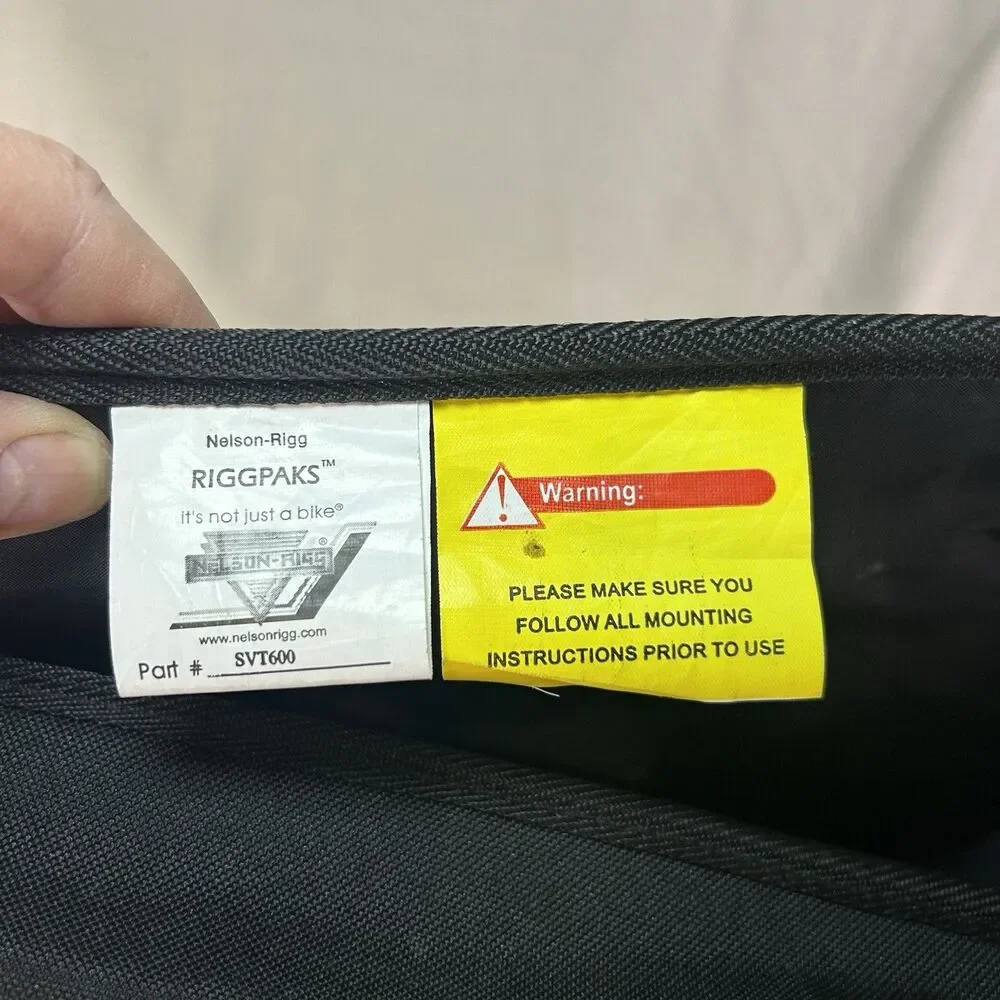 MOTORCYCLE DRY PACK SURVIVOR SERIES RiggPaks NELSON-RIGG SVT-600 Black